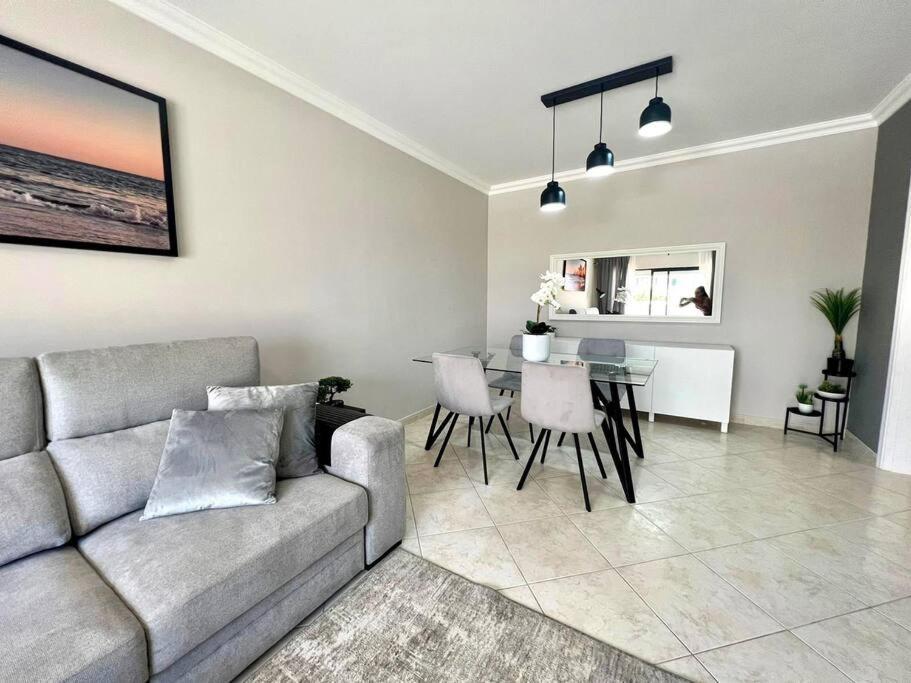 Luxury Modern Beach Apartment Quarteira Exteriör bild