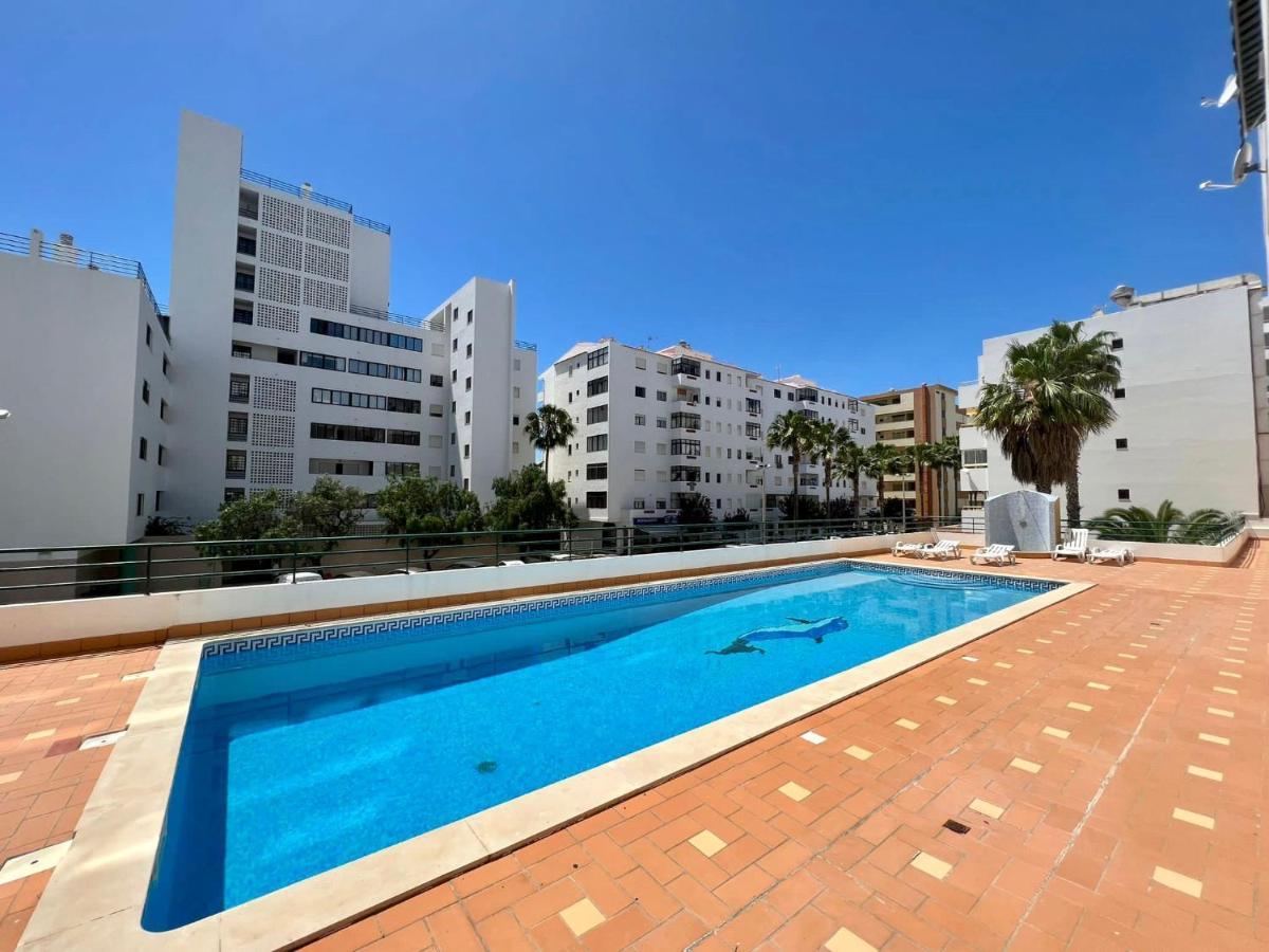 Luxury Modern Beach Apartment Quarteira Exteriör bild